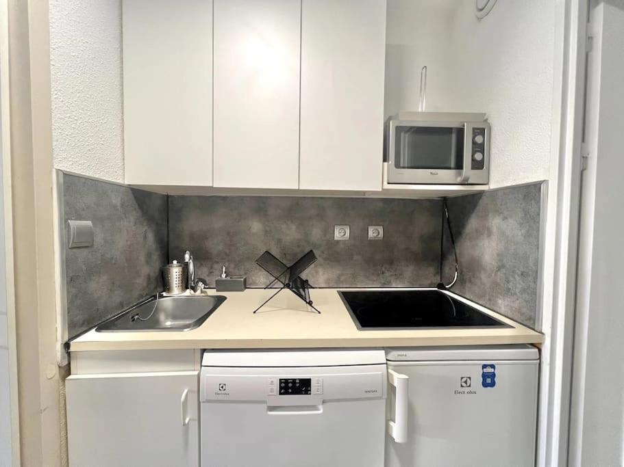 Appartement Port De Hyeres 4 Personnes Dış mekan fotoğraf